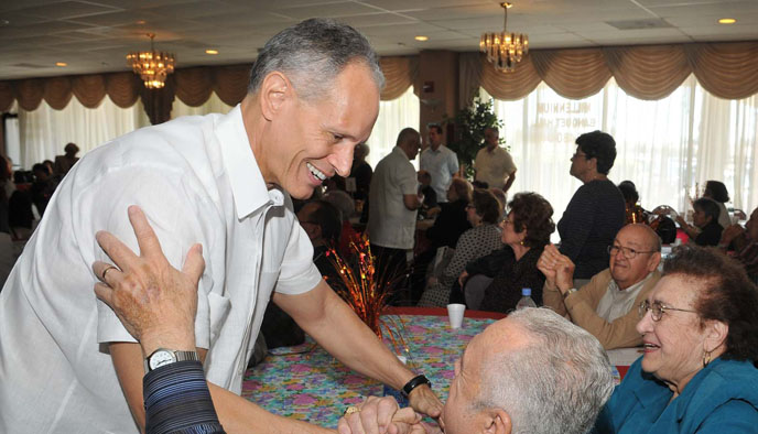 Image of Miami-Dade Mayor Carlos Alvarez